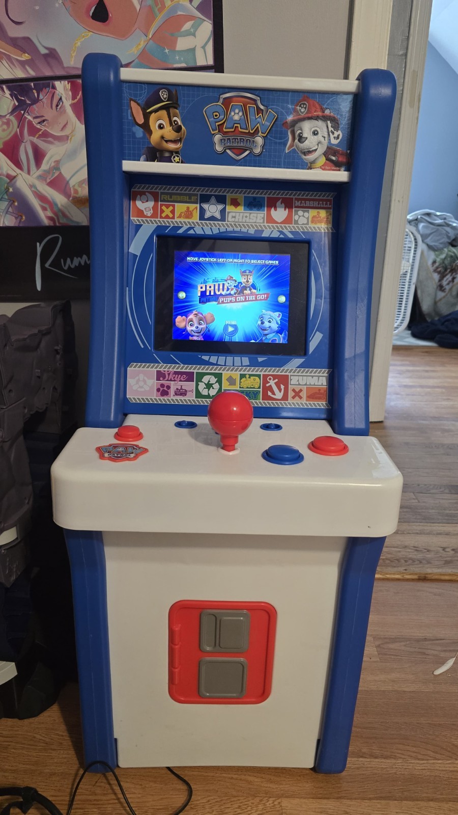 ARCADE 1UP PAW PATROL JR ARCADE GAME W/STOOL – EXCELLENT CONDITION!