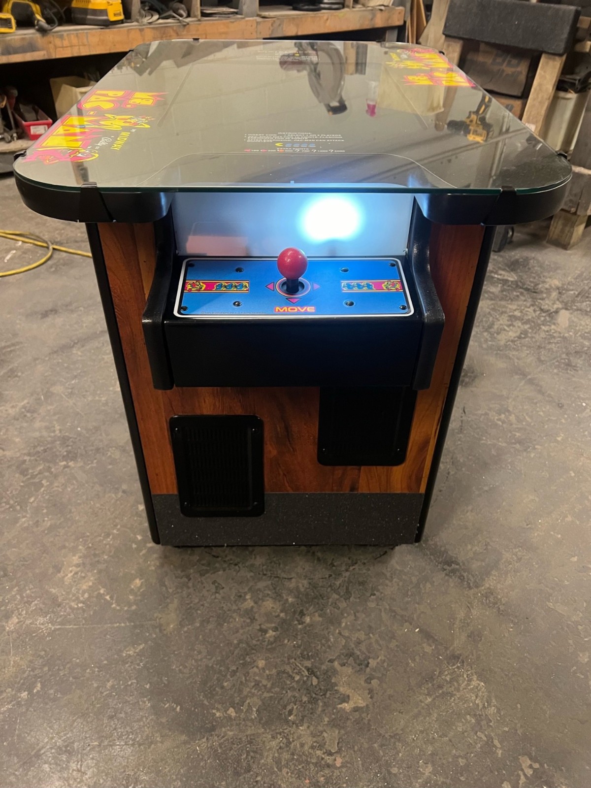 MS PAC-MAN ARCADE MACHINE COCKTAIL TABLE