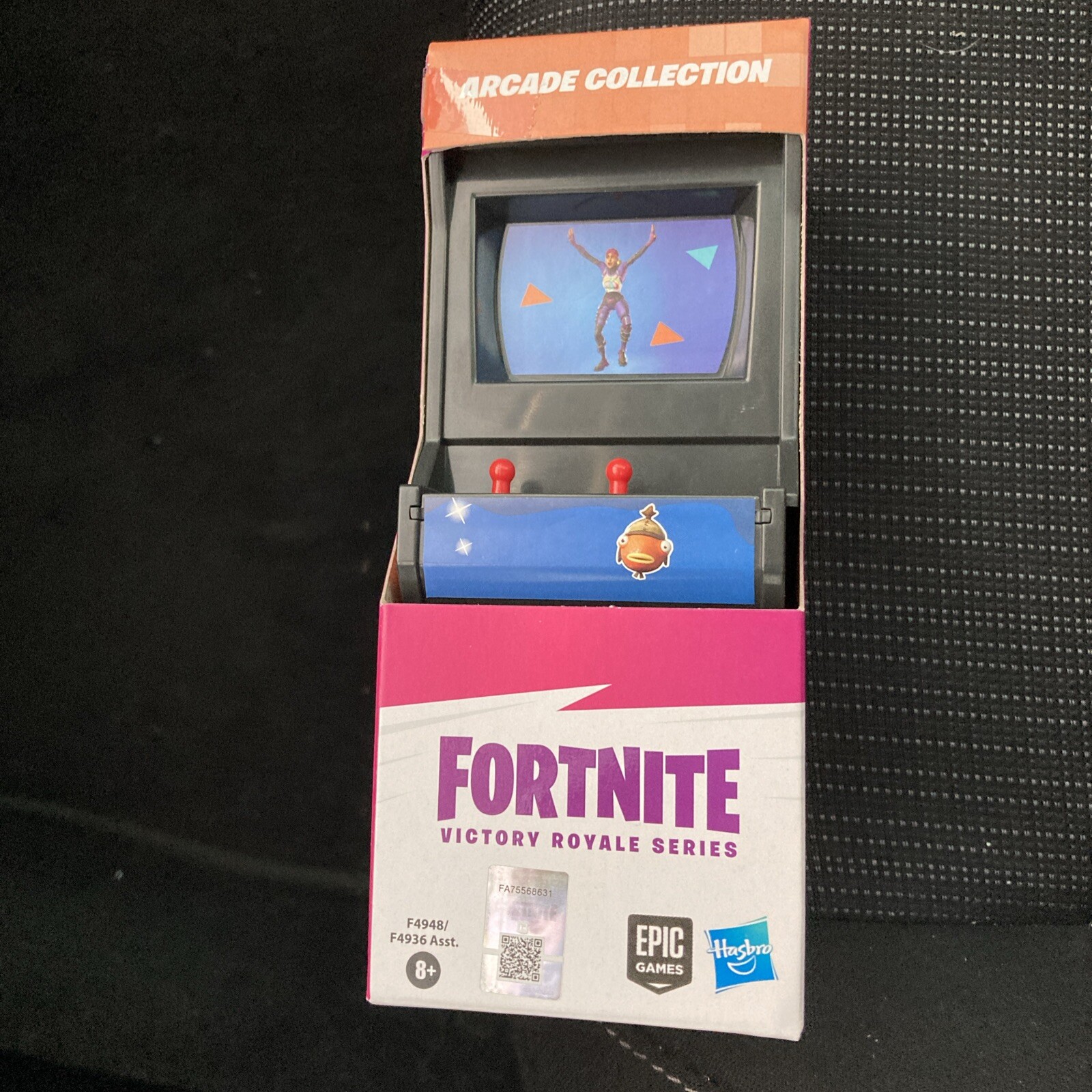 Hasbro Fortnite Victory Royale Series Orange Arcade Machine 6 in Collectiable…