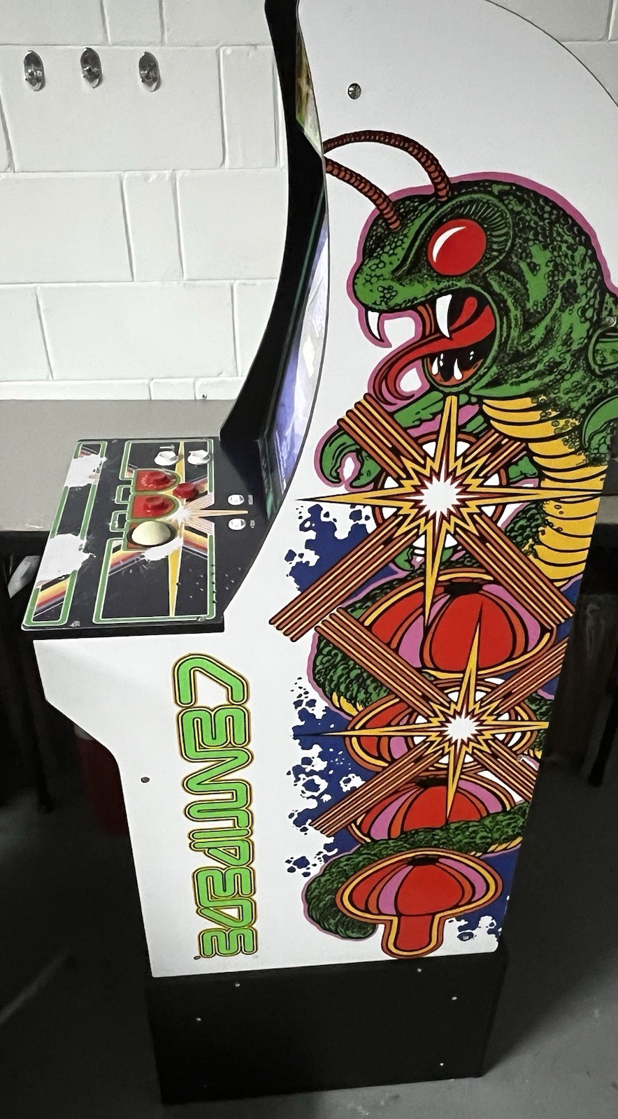Arcade1Up Centipede 4-in-1 Cabinet: Millipede, Missile Command, Crystal Castles