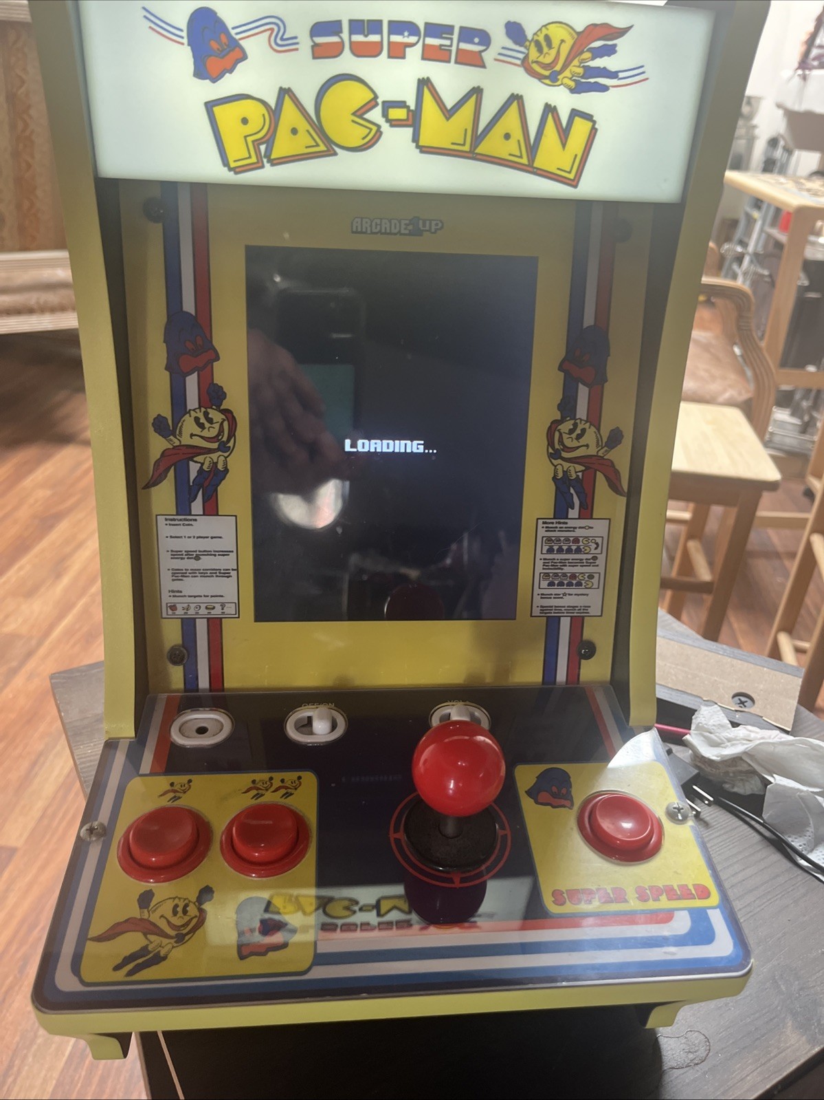 Arcade Game Very Good Conditions Comes with Chargers There Are 4 Games Included