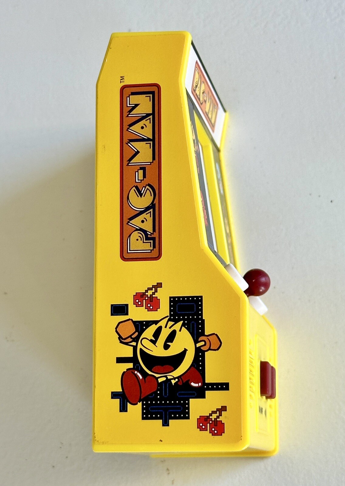 Pac-Man Handheld Mini Arcade Game. Bandai Namco Basic Fun Item #09521. Tested!