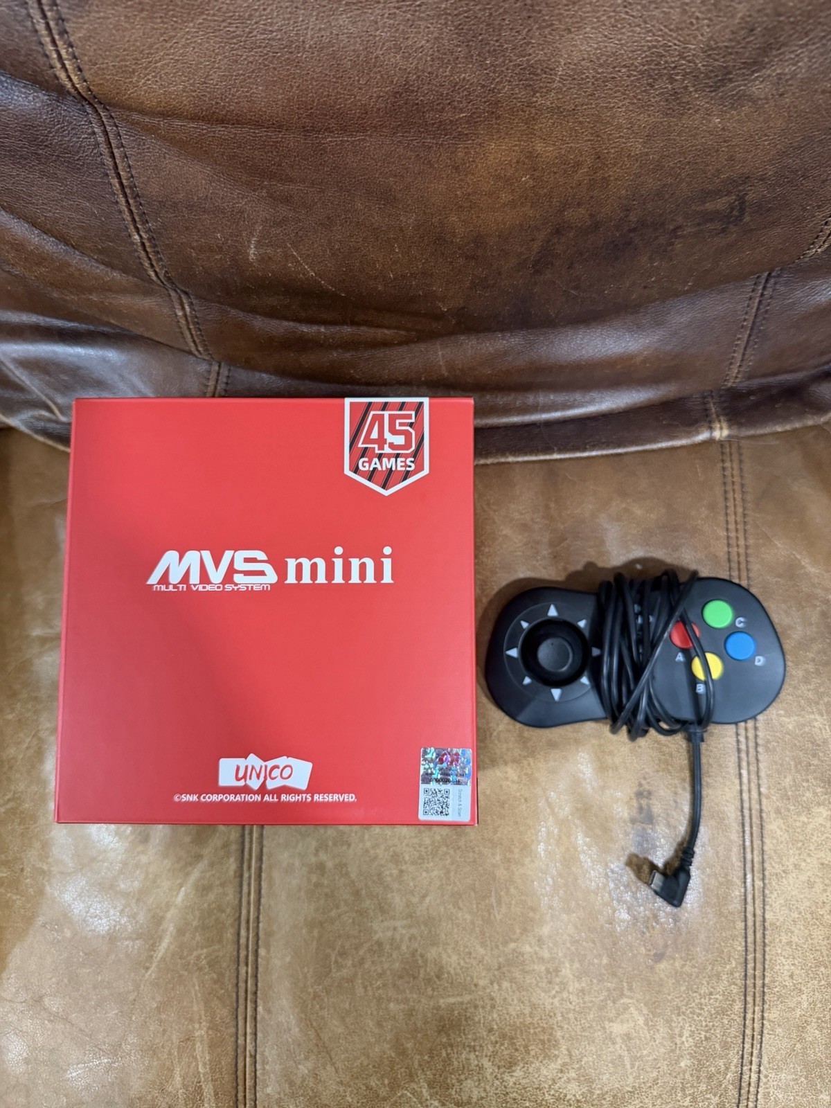 UNICO MVS mini Mini Arcade Video System w/ 45 Games and Neo Geo USB Controller