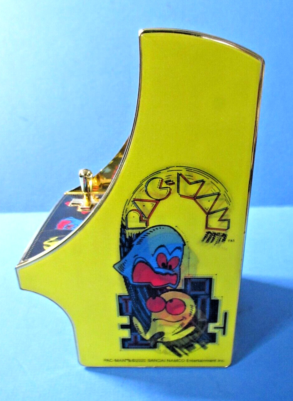My Arcade Pac-Man 40th Anniversary Micro Player 6.75″ Gold Plated USB NEW