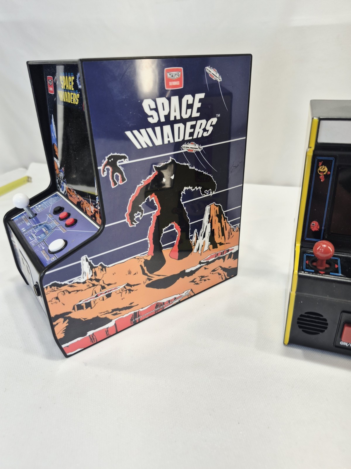 My Arcade Space Invaders & Pac-Man Micro Player miniature retro arcade machine