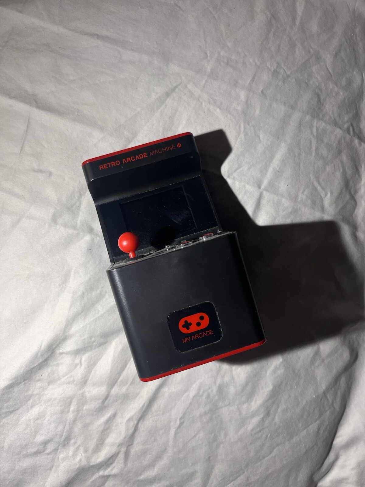 “dreamGEAR” brand – My Arcade – Retro Arcade Machine – Rare Red & Black Console!