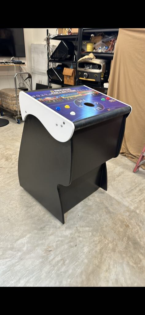 Incredible Technologies Arcade Collection – Silver Strike, Bags, Putt Custom