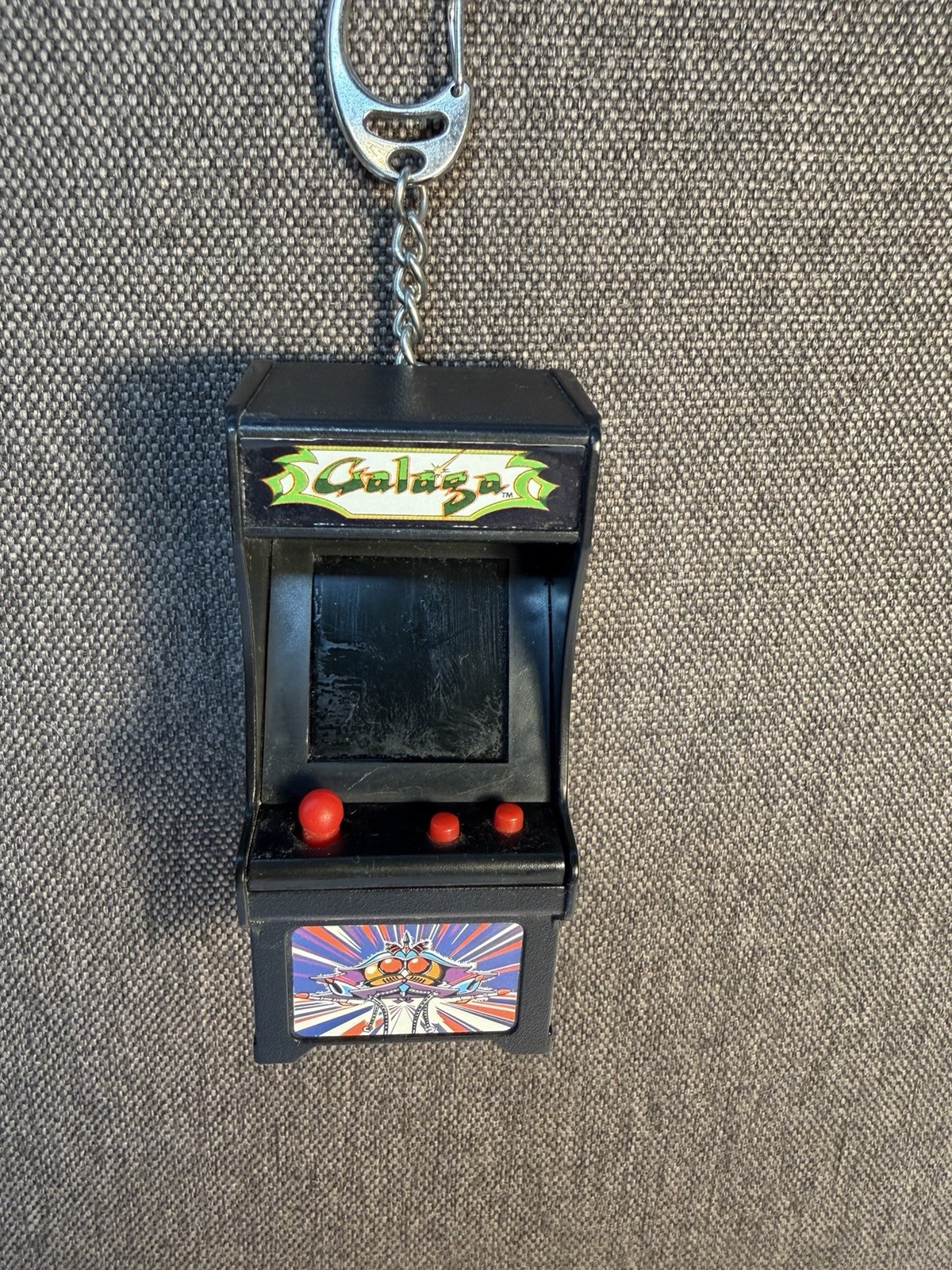 Bandai Namco TINY ARCADE Galaga Mini 1981 Arcade Game Clip Battery Powered