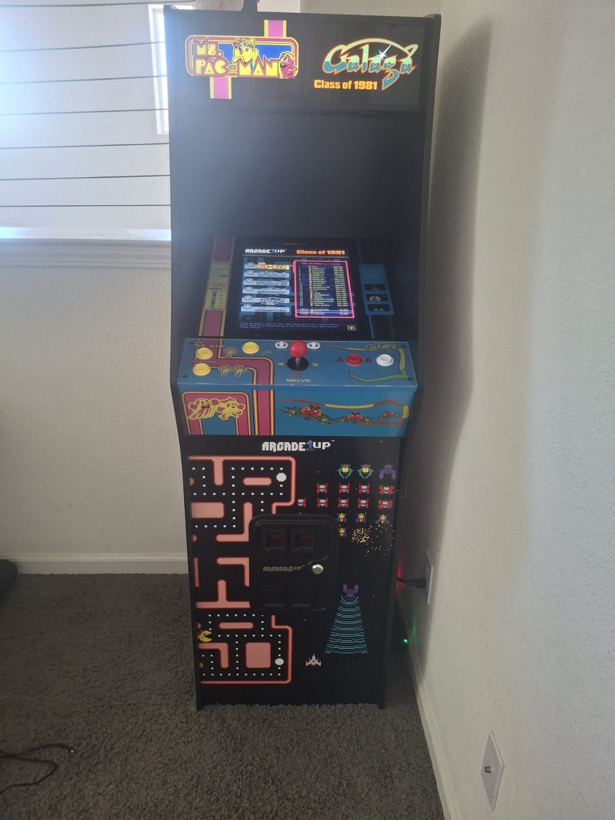 Arcade1up Class of 81′ Deluxe Arcade Game – Blue