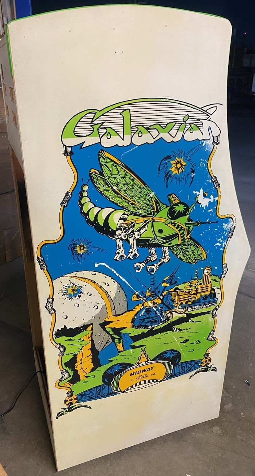 GALAXIAN ARCADE MACHINE by NAMCO 1979 (Excellent Condition)