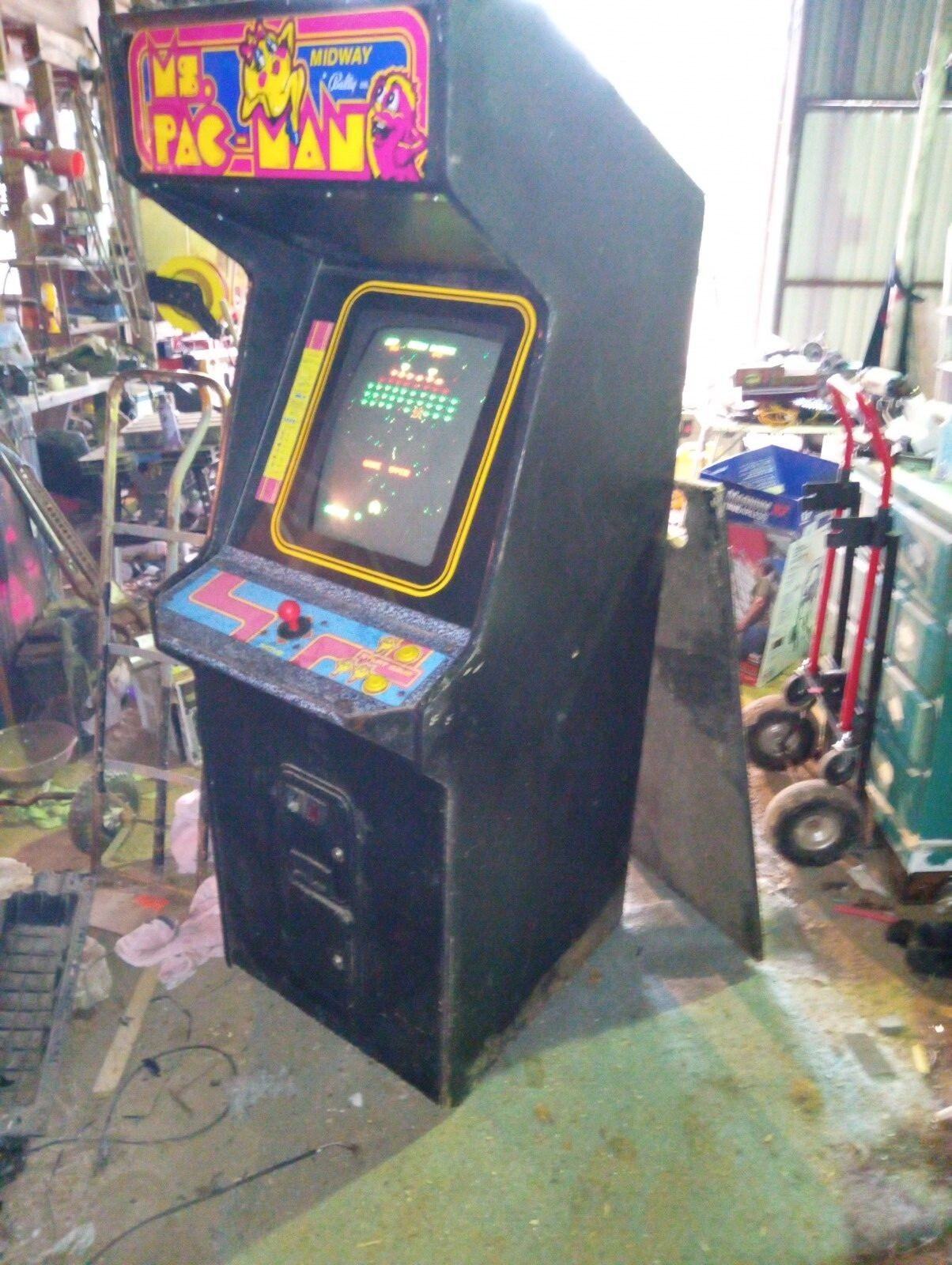 Vintage 1981 Ms Pac-Man video arcade game – Midway Bally Full Size Jamma Project