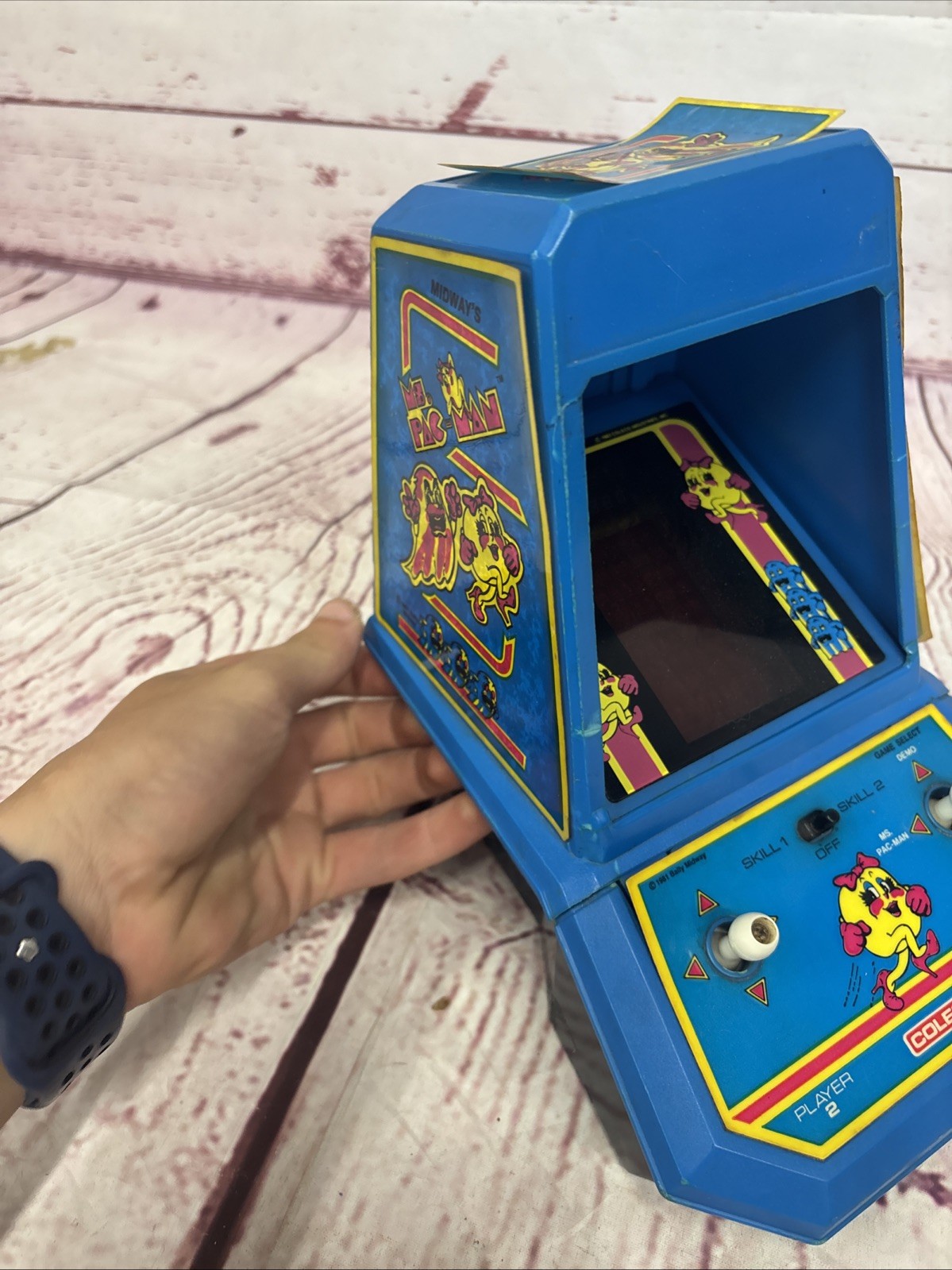 Coleco Ms. Pacman Handheld Electronic Game Free Shipping