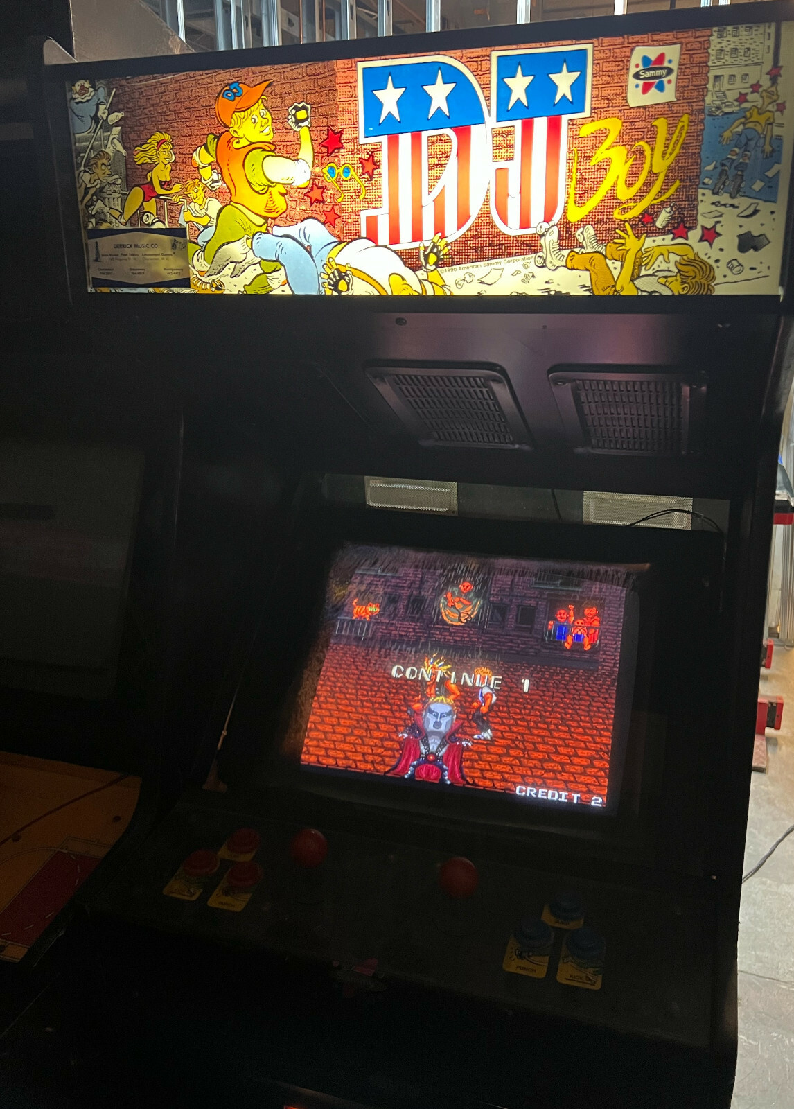 DJ BOY ARCADE MACHINE by KANEKO 1989 (Excellent Condition) *RARE*