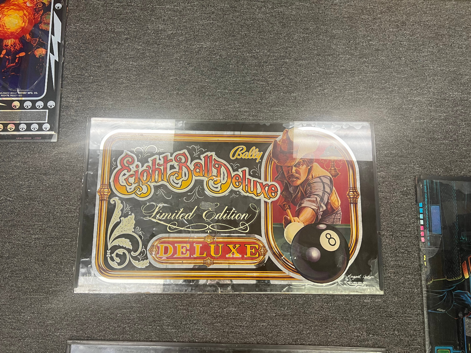 EIGHT BALL DELUXE LIMITED EDITION Pinball BACKGLASS by BALLY 1982