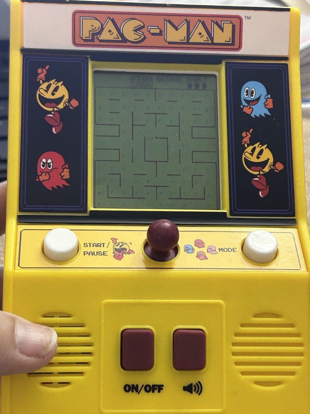 Pac-Man and Space Invaders Handheld Retro Mini Arcade Machines Tested BUNDLE
