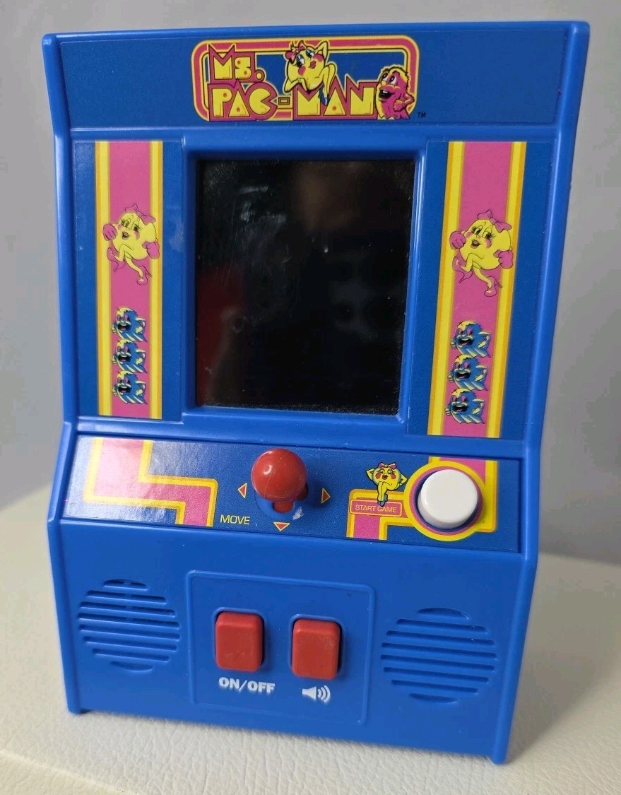 Mrs.Pacman 5 Inch Mini Tested Arcade Game 2018 Bandai Namco entertainment Inc.