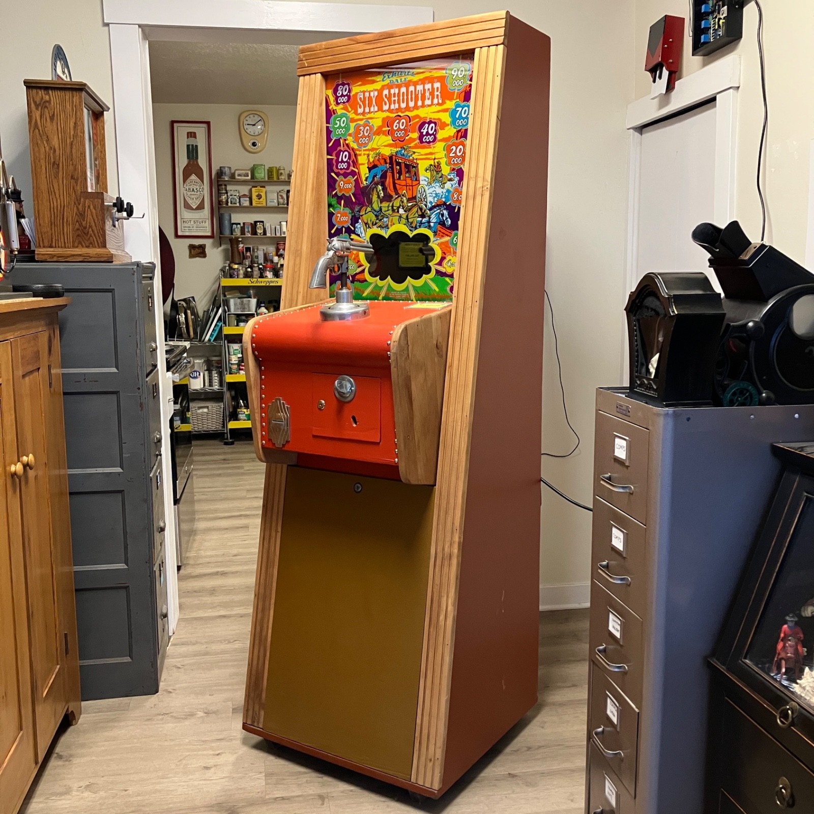 Dale Six Shooter Vintage Arcade Shooting Game made by Exhibit Supply RESTORED