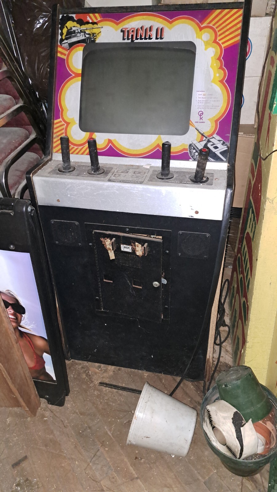 Kee Tank II early black and white Video Arcade Game