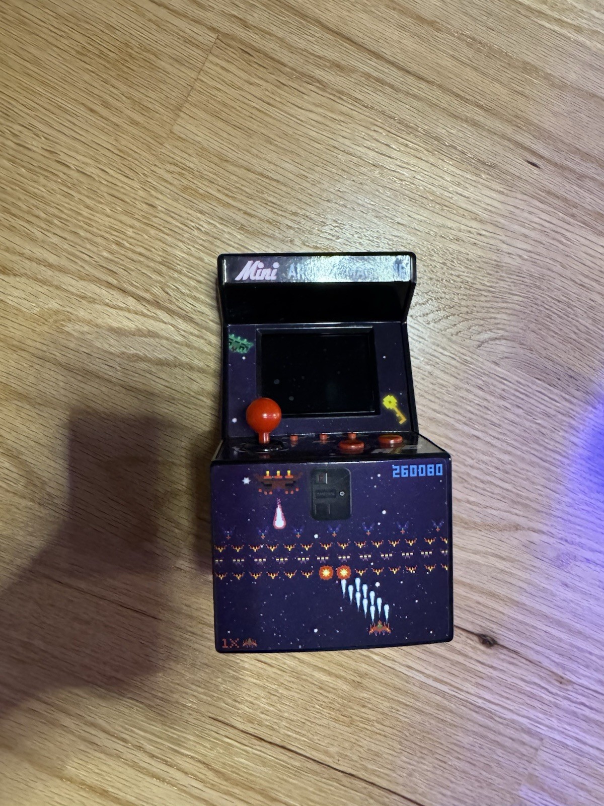 Mini Arcade Machine, 240 Built-In 8-Bit Games, 2.5” Full Colour Screen, 8-Way Jo