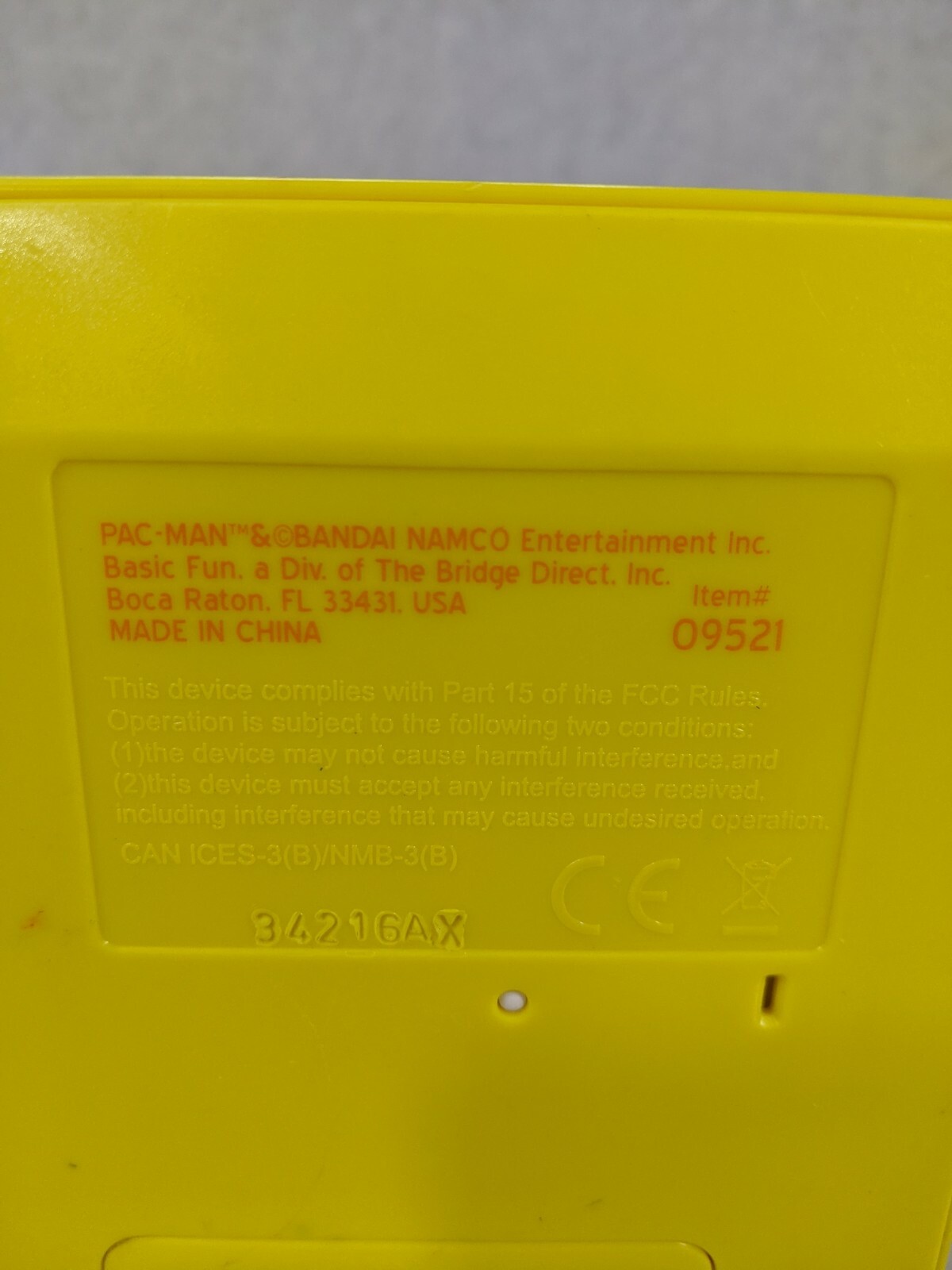 Pac-Man Mini Arcade Game 6″ Handheld Machine Basic Fun Portable Battery Operated