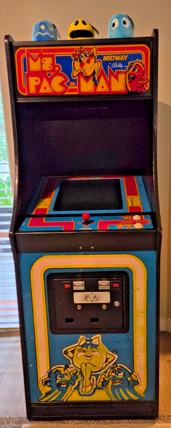ALL ORIGINAL MS. PACMAN, ORIGINAL MONITOR WITH CAP KIT, ORIGINAL PCB + PAPERWORK