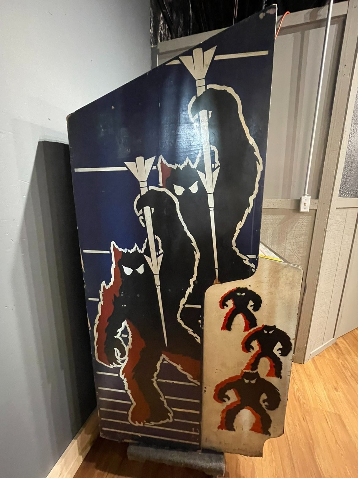 Vintage 1978 Space Invaders Arcade Cabinet with Upgraded Internals