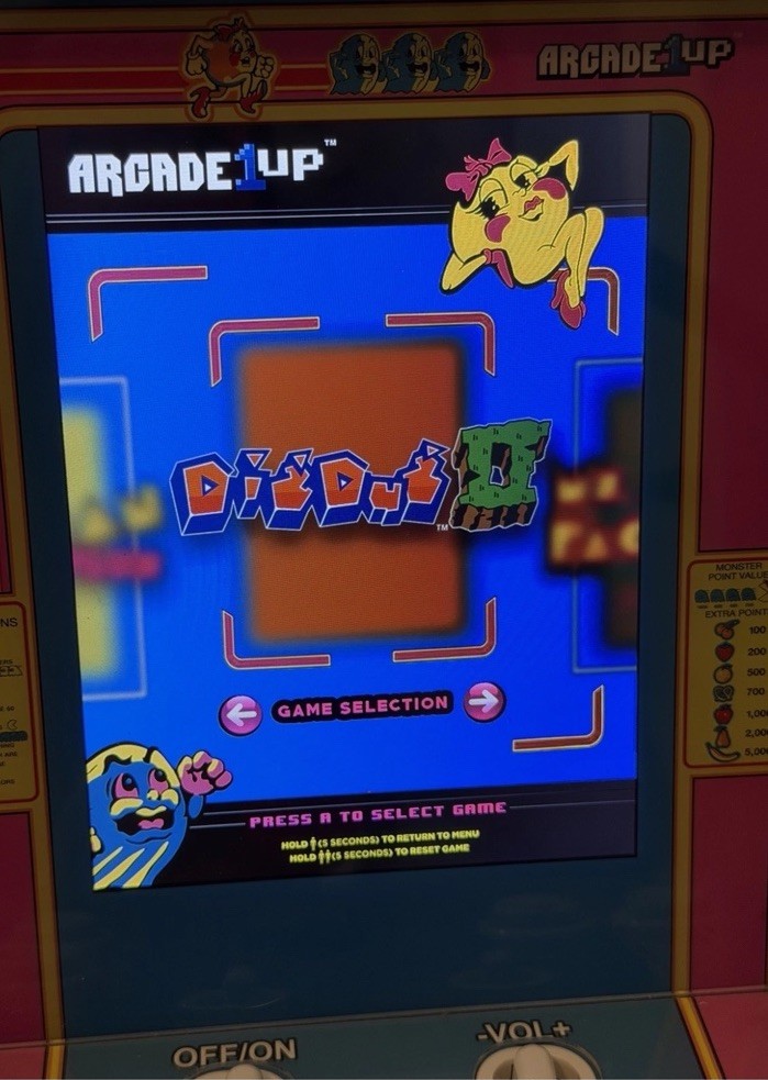 Arcade 1up 8261 Ms Pac-Man 4 In 1 Tabletop Arcade GameSystem 16″ WORKS PERFECT