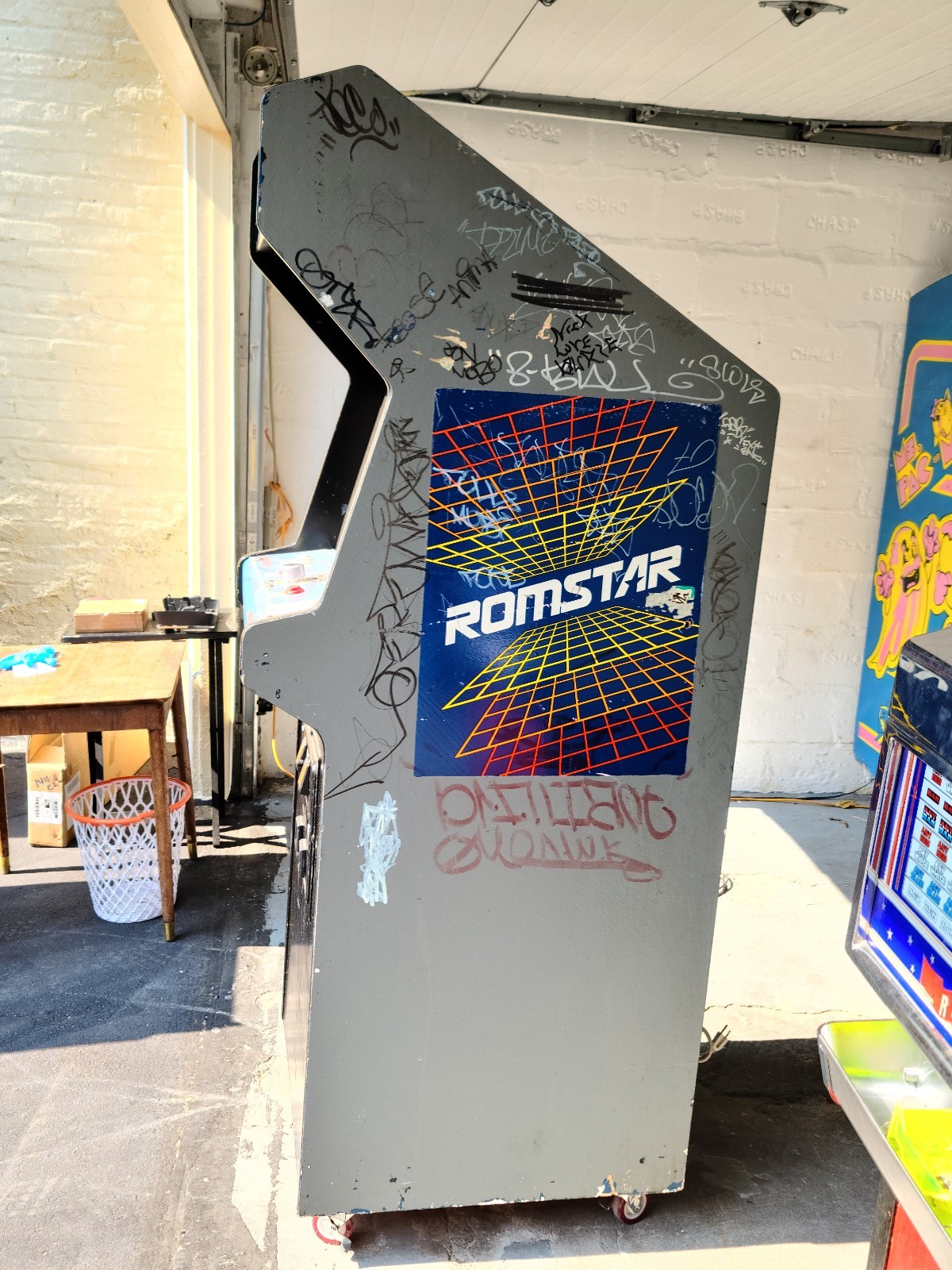 1986 Arkanoid Upright Arcade Game🕹️ – Romstar Licensed – Collector Vault Piece