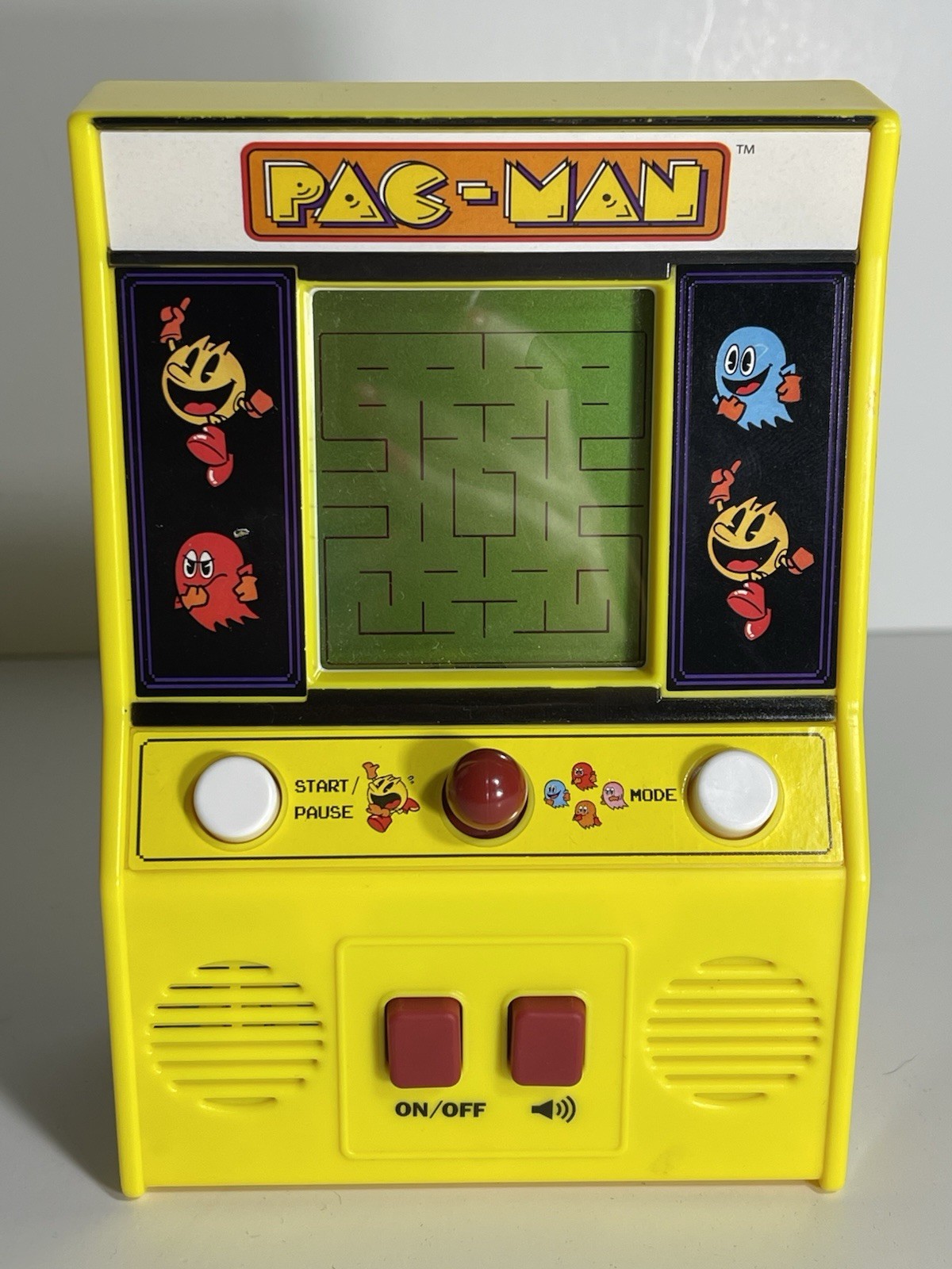 Vintage 1983 Pac-Man Hand Held Mini Arcade Style Game Bandai Namco 09521 Tested