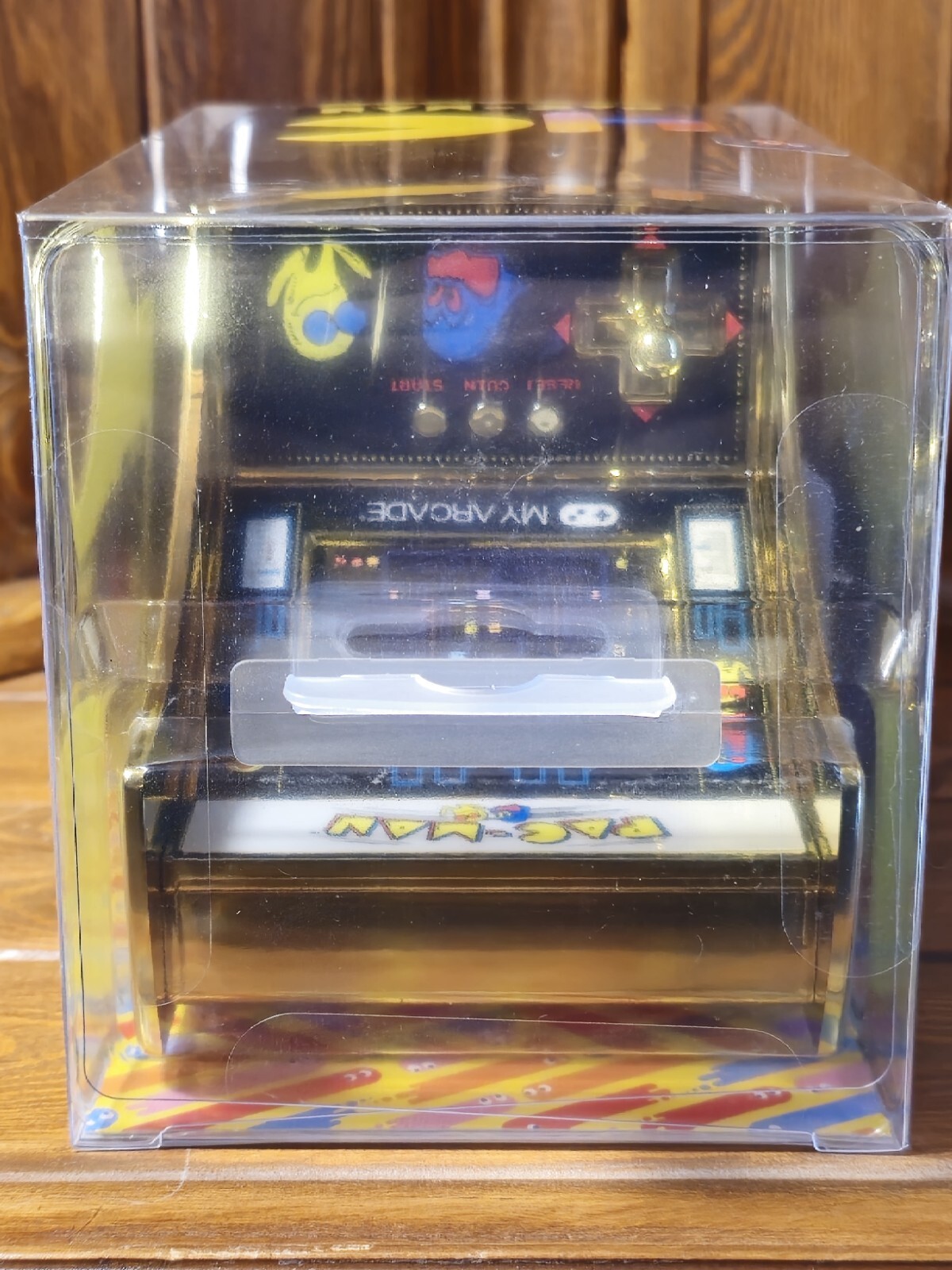 My Arcade PAC MAN 40th Anniversary 6.75 Inch Gold Micro Player Mini Video Game