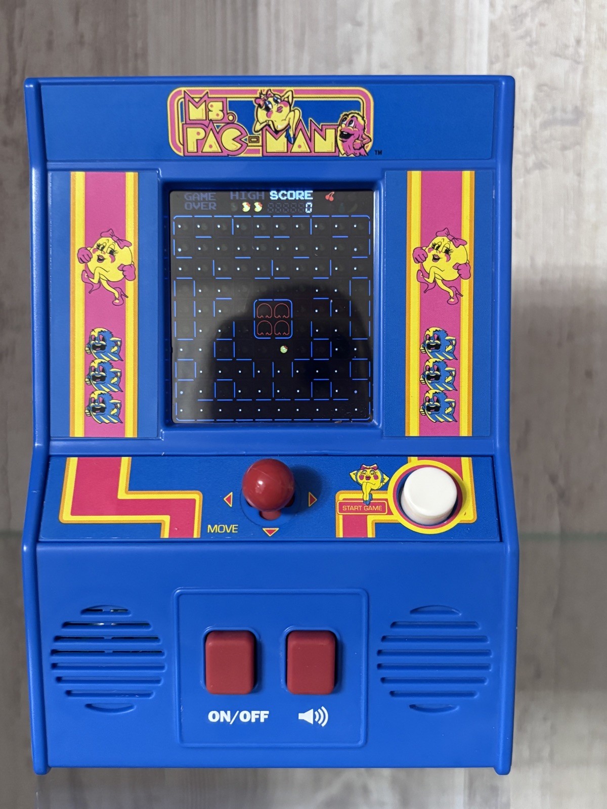 Bandai Namco Ms Pac-Man Retro Mini Arcade 09614 Pacman Game