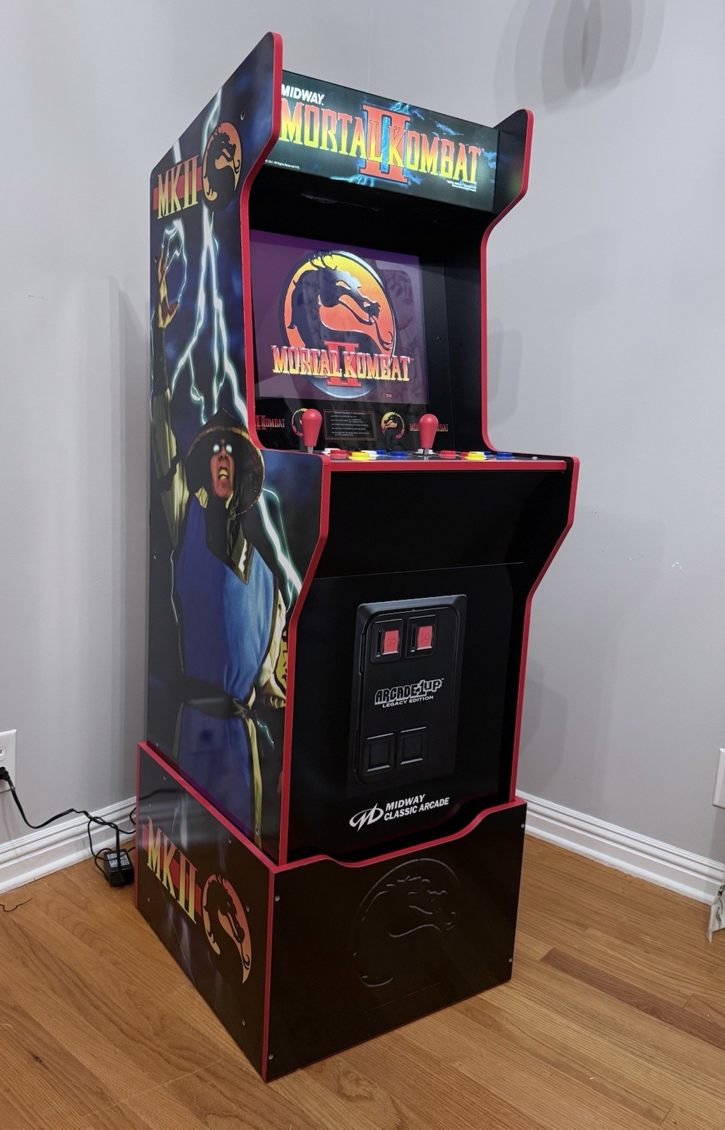 MORTAL KOMBAT: Legacy Edition – Arcade1Up – 12 Games – with Riser