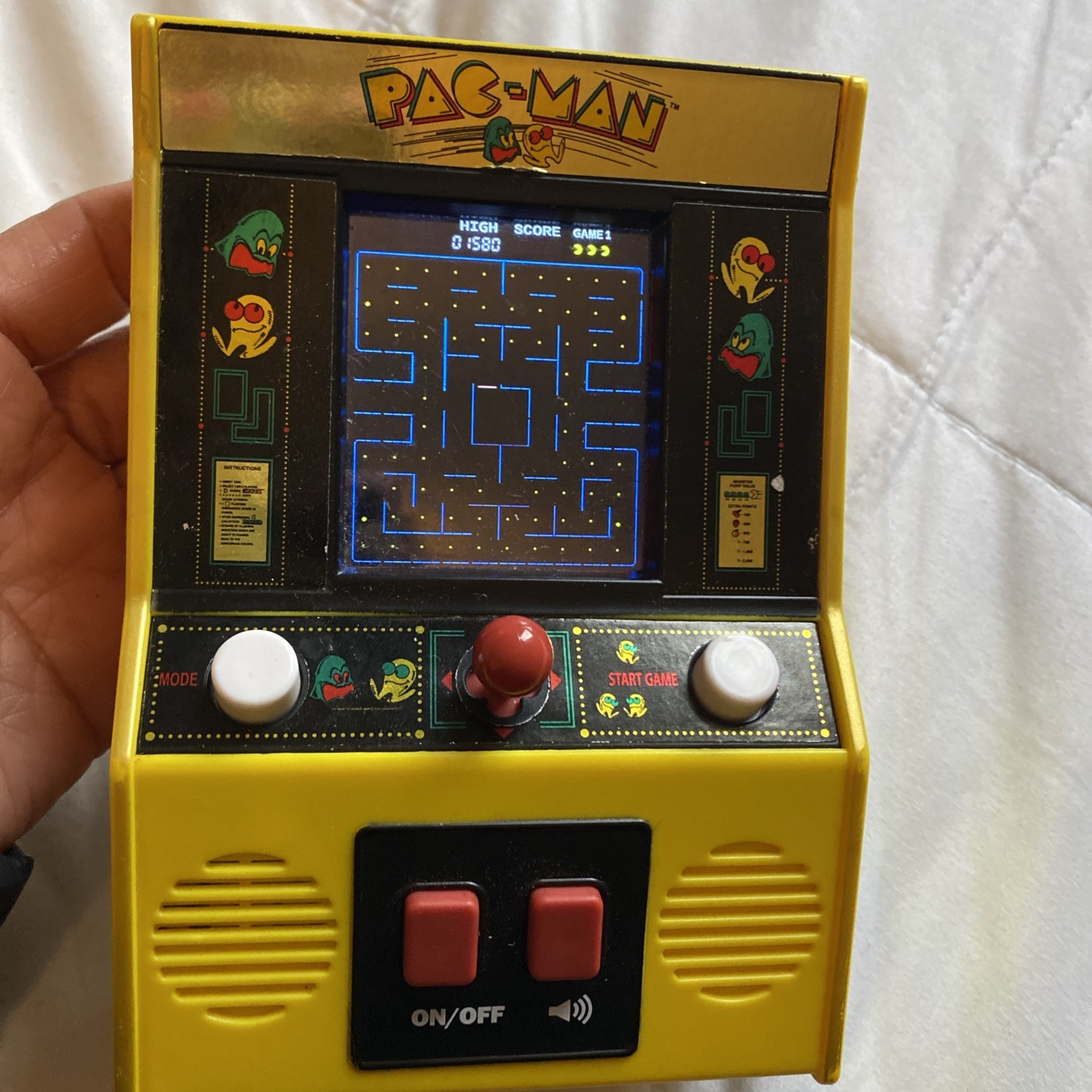 Pac-man Handheld Mini Arcade Retro Pacman Video Game Machine Toy – used – works