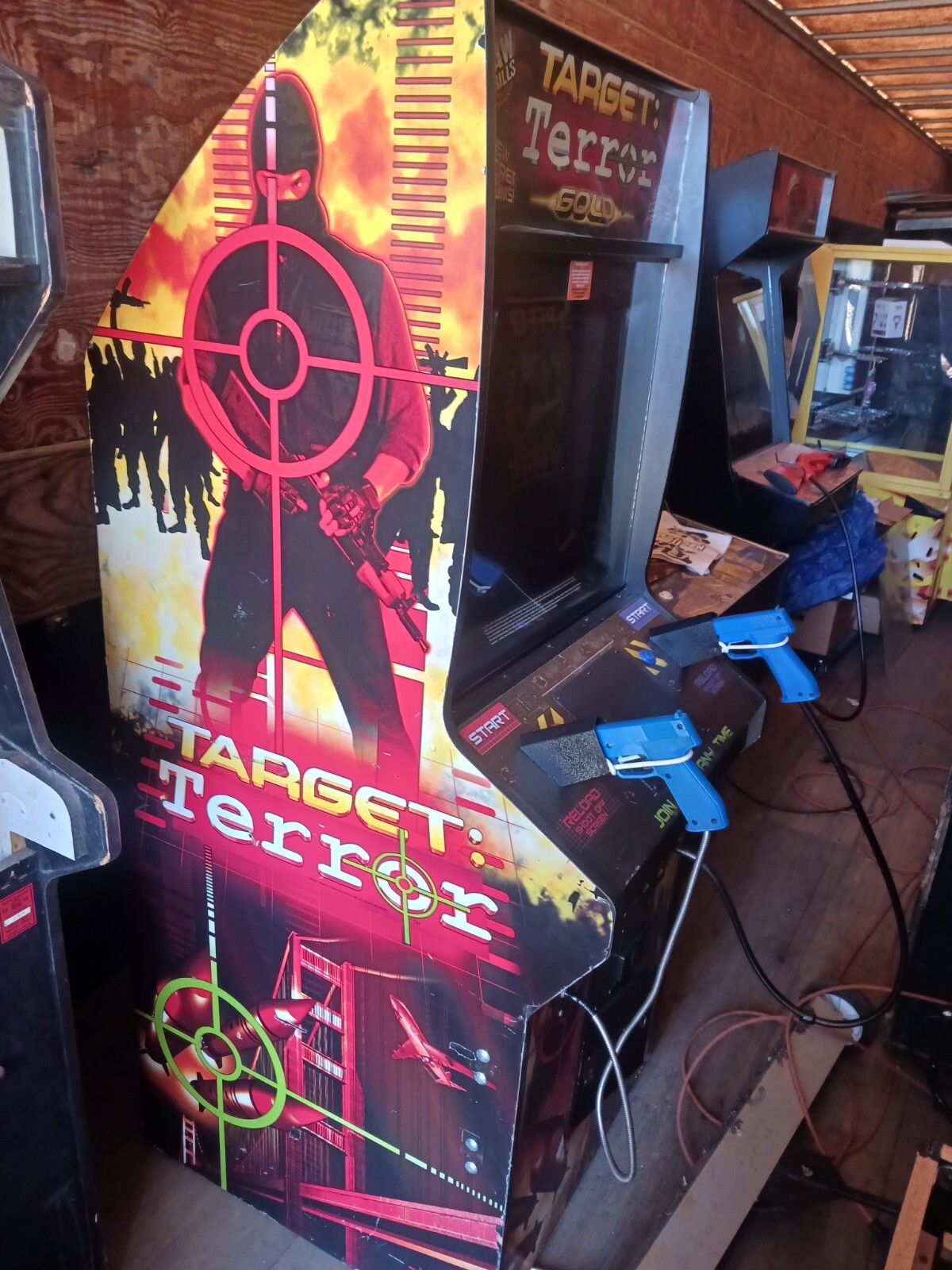 Target Terror Coin-op Arcade Machine By Raw Thrills