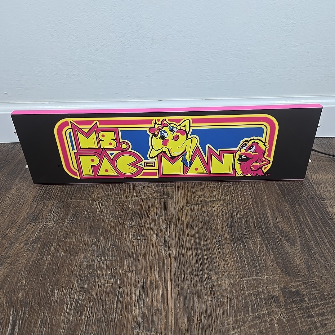Arcade1Up Ms Pac-Man 40th Anniversary Stand UP Arcade Marquee & Speakers