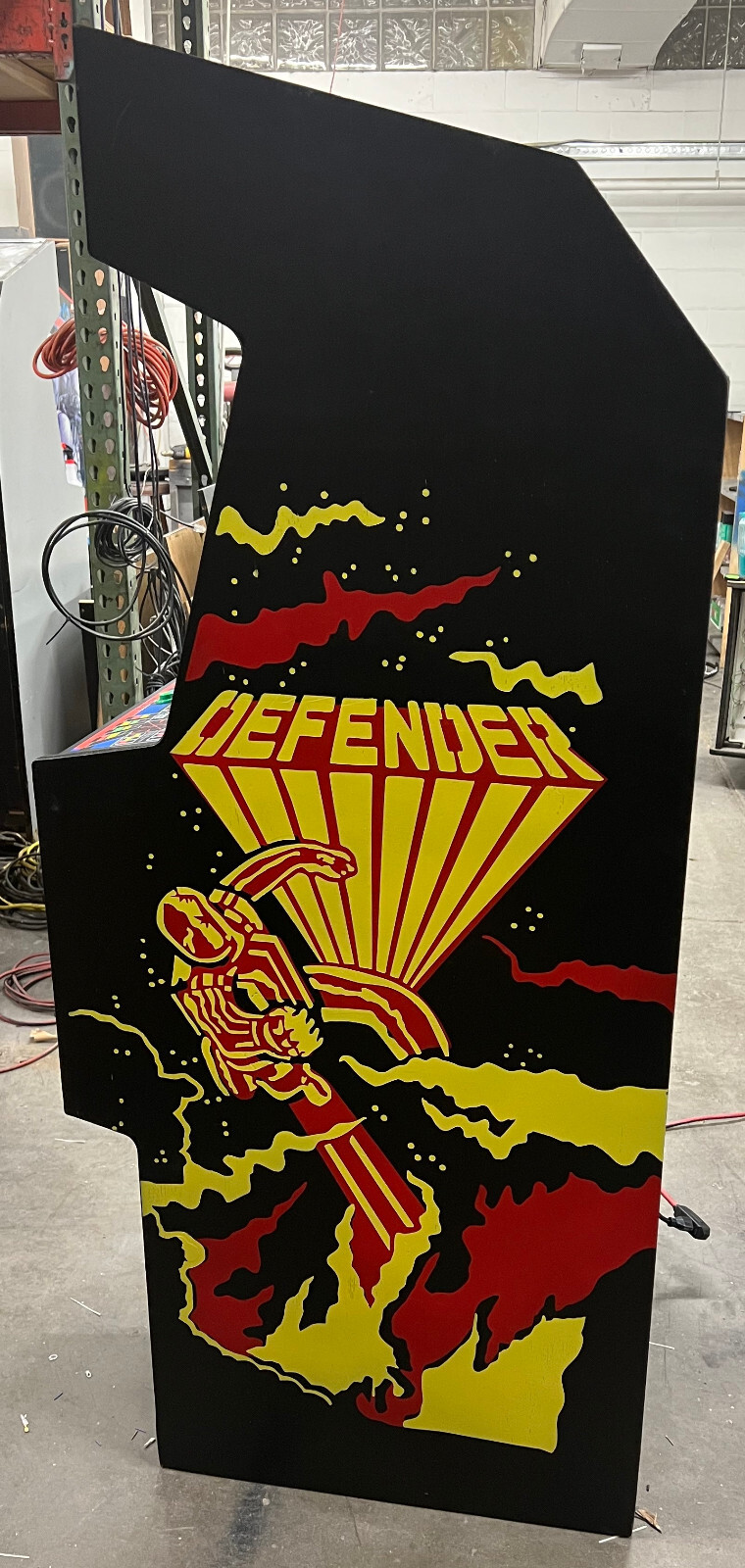 DEFENDER ARCADE MACHINE by WILLIAMS 1981 (Excellent Condition) *RARE*