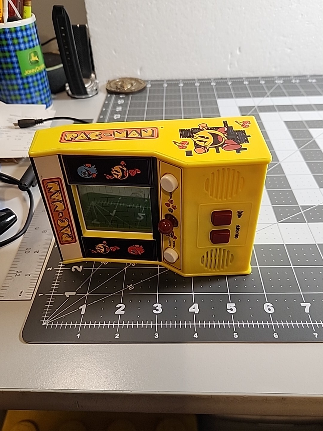 Pac-Man Mini Arcade Handheld Game Pacman Machine Yellow Tested Works