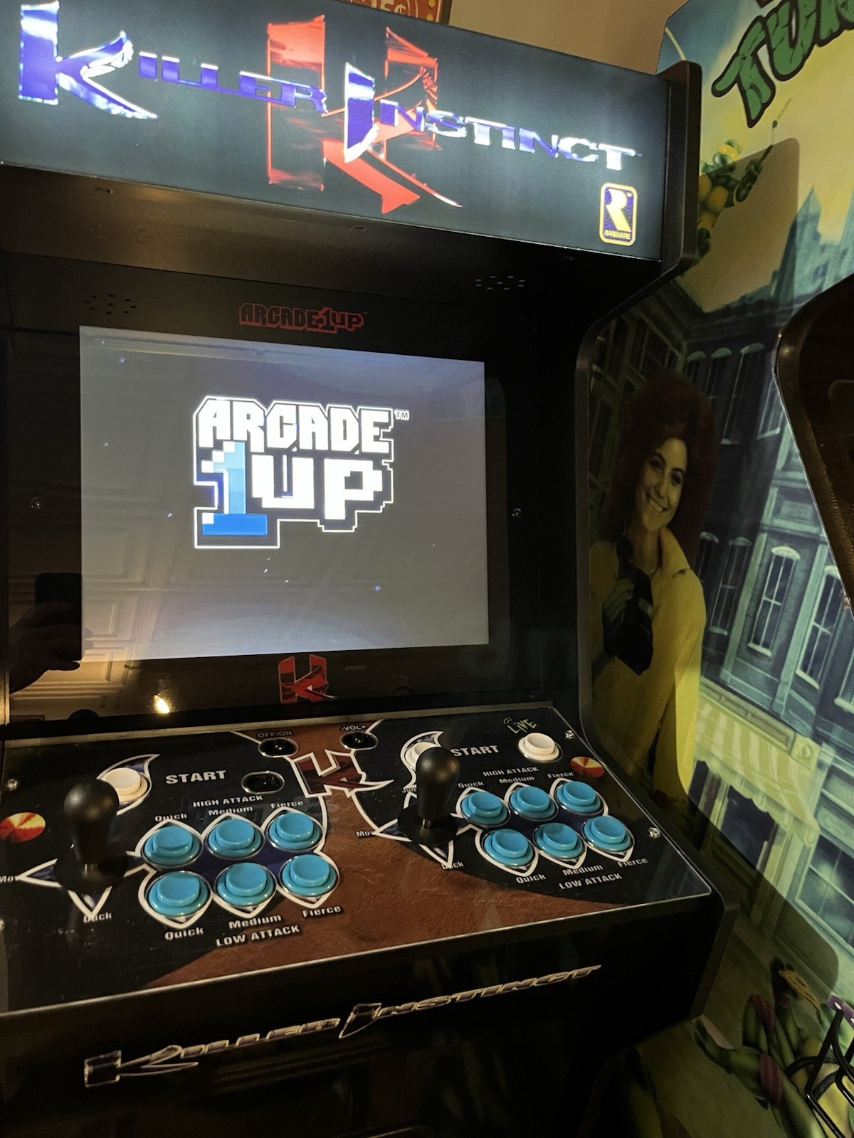 Arcade1Up Killer Instinct Video Arcade Cabinet w/ Matching Stool (2022)