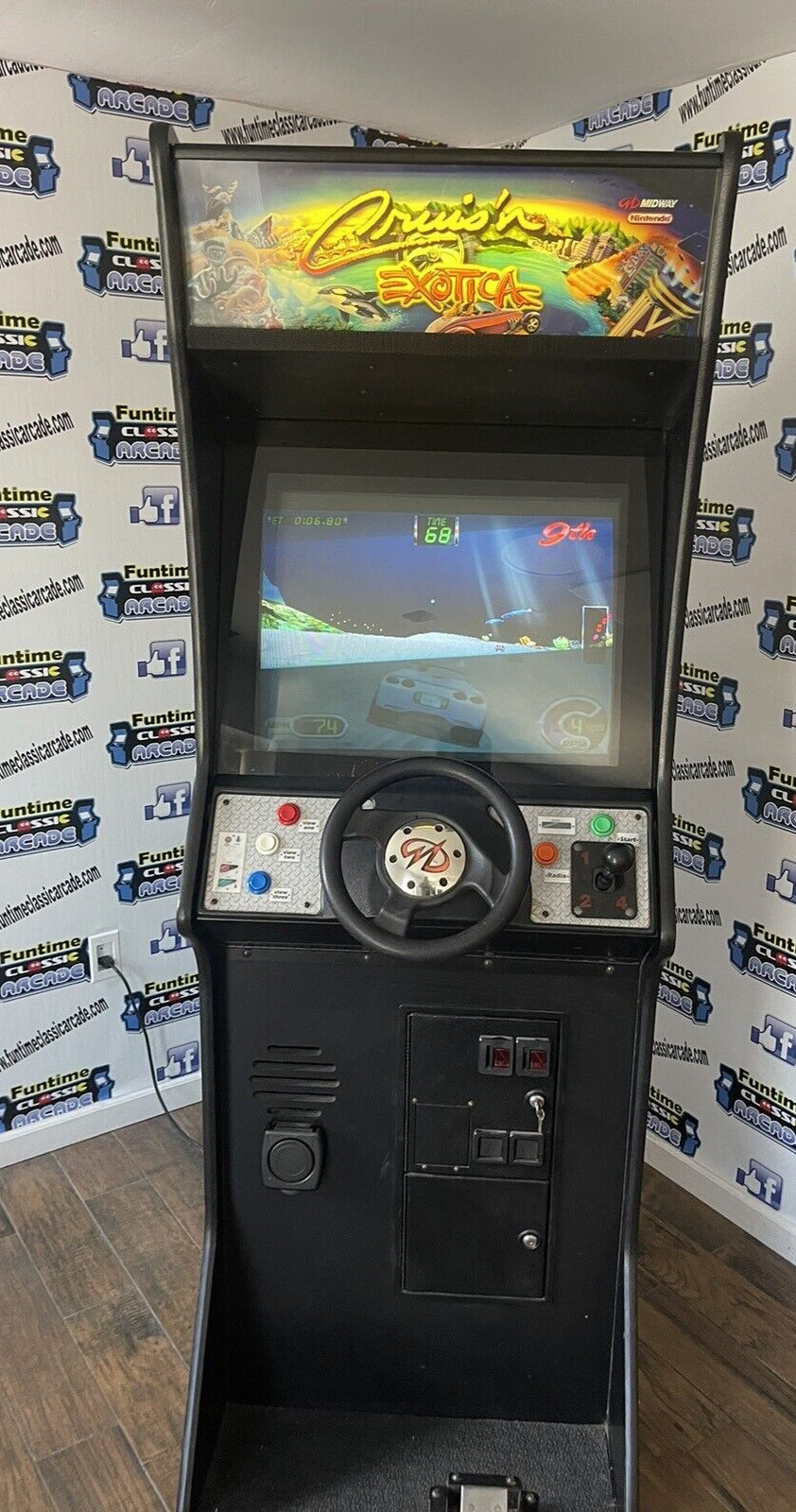 Cruisn Exotica Arcade Upright Driving Racing Video Game Machine