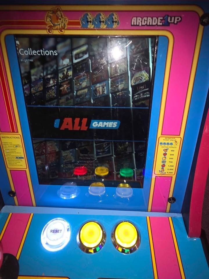 Custom Ms Pac-Man Countertop Arcade