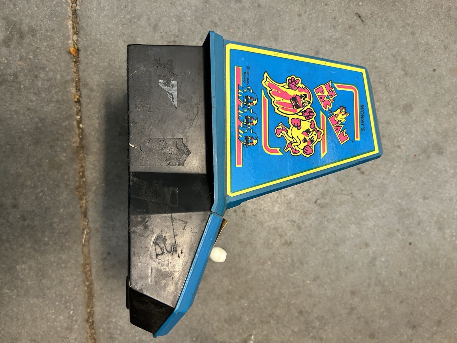 Coleco Ms. Pac-Man Tabletop Arcade Machine Original Missing Battery Cover NWEND