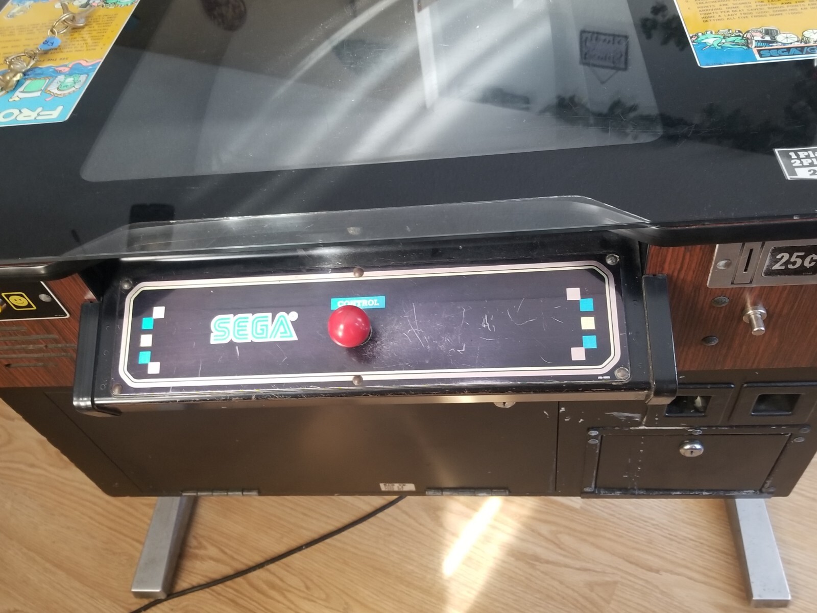 Frogger Cocktail Table Arcade Game Coin Op With Locks Keys Original Survivor
