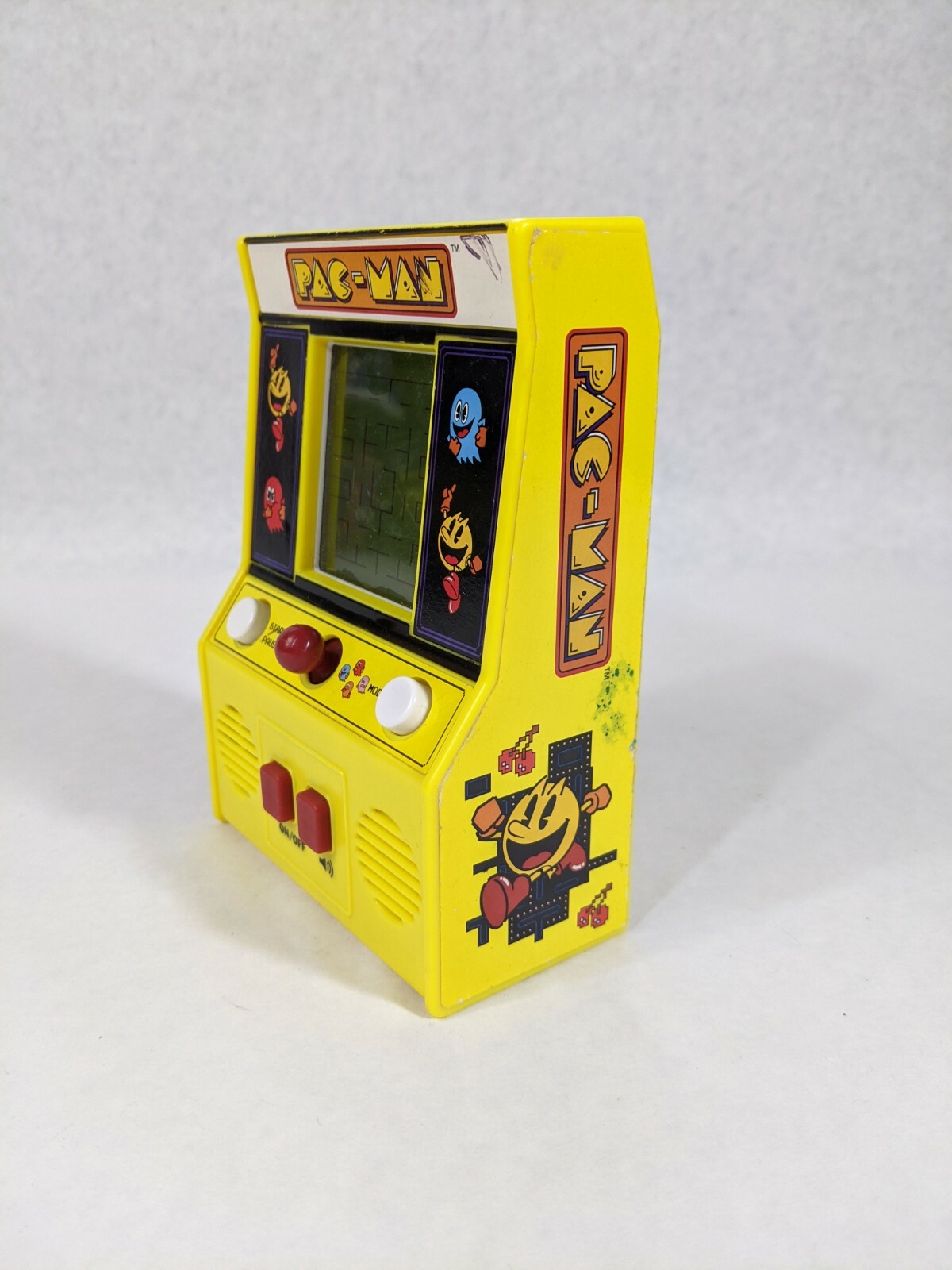 Pac-Man Mini Arcade Game 6″ Handheld Machine Basic Fun Portable Battery Operated