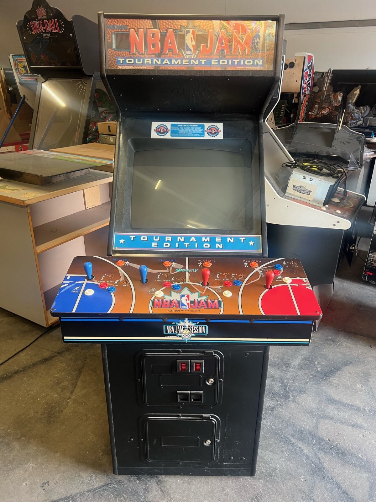 NBA JAM ARCADE MACHINE by MIDWAY 1993 (Excellent Condition)