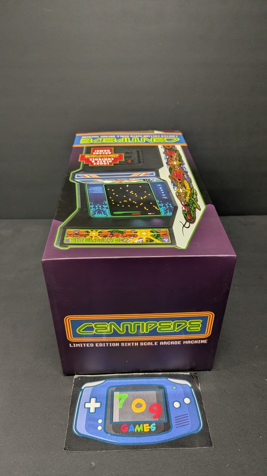 Replicade – CENTIPEDE – Arcade Black Overhaul New Wave Toys 1/6 Scale