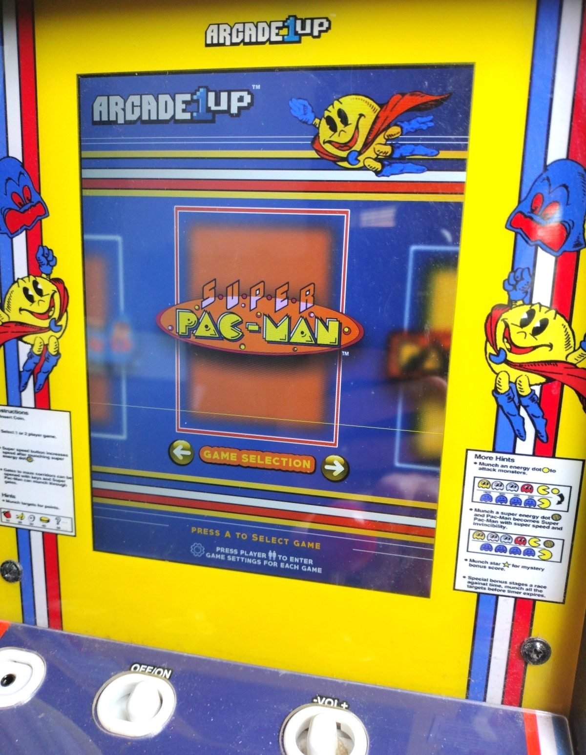 Super Pac-Man Tabletop Retro Arcade Game 4 Games in 1 Arcade-1-Up Works w Issue