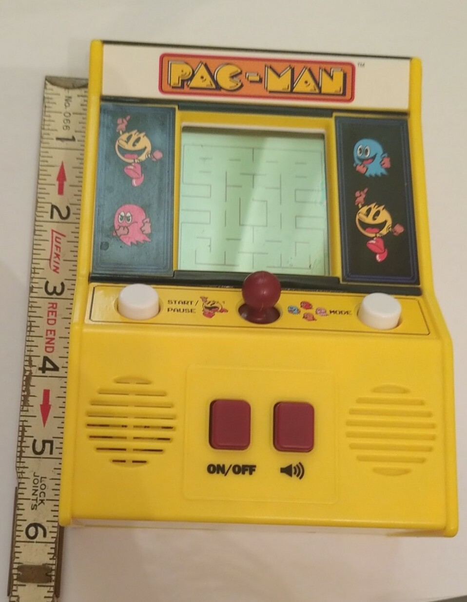 Pac-Man Retro Mini Arcade Handheld Game Classic Namco Basic Fun #09521 Works!