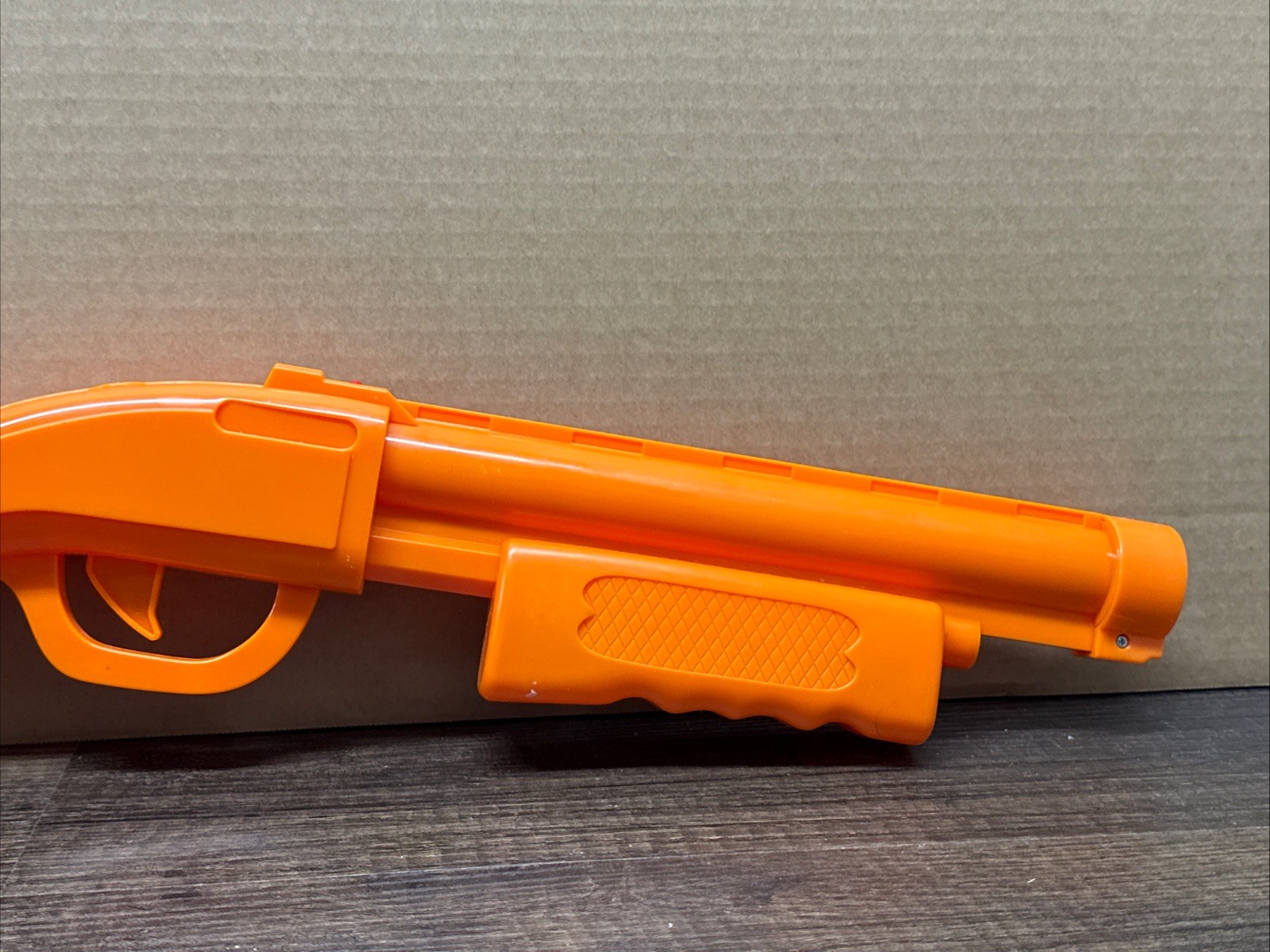 Big Buck Safari Pro Plug & Play TV Video Game Gun Controller TESTED Orange Only