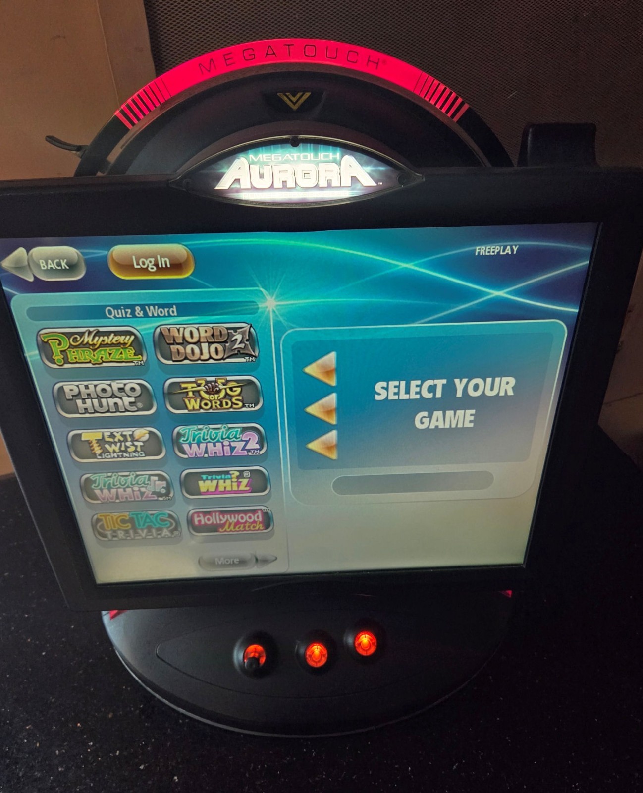 Merit Megatouch Aurora trivia game with 2013 software – Tested good