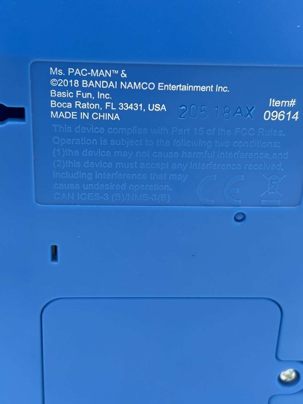 Basic Fun Arcade Classics Ms Pac-Man Retro Mini Arcade Game Handheld Bandai 2018